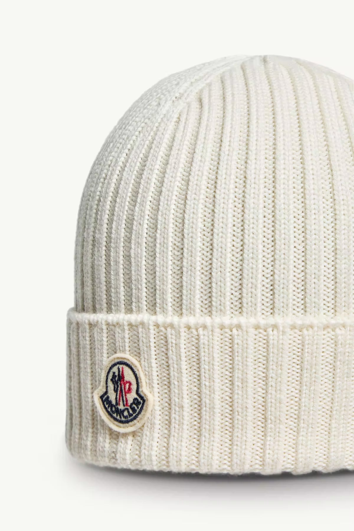 Le bonnet MONCLER